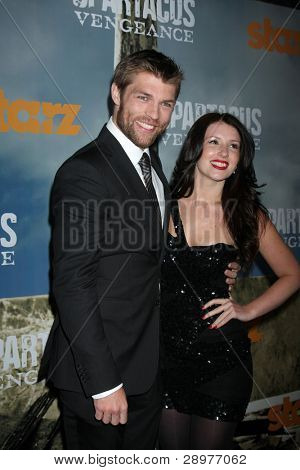 LOS ANGELES - JAN 18: Liam McIntyre. ankommer til 