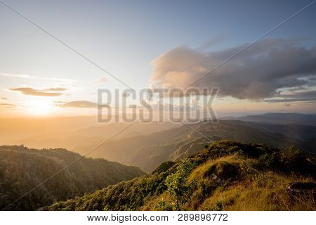 The Sea Of Fog With Forests And Mountains Valley ,beautiful In Nature Landscape ,doi Thule ,tak Prov