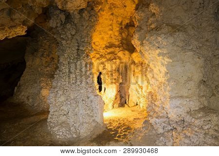 Structure Inside Tham Nam Lod Cave In Mae Hong Son Province In Northern Thailand. Featuring A Lot Of