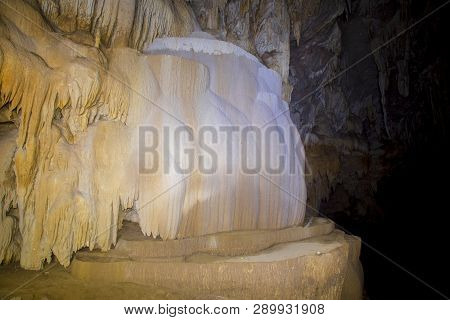 Structure Inside Tham Nam Lod Cave In Mae Hong Son Province In Northern Thailand. Featuring A Lot Of