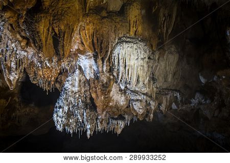 Tham Phet Cave One Of The Most Amazing Cave In Thailand  Pang Ma Pha, Mae Hong Son Province, Thailan
