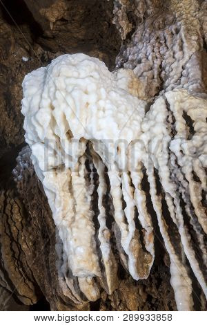 Tham Phet Cave One Of The Most Amazing Cave In Thailand  Pang Ma Pha, Mae Hong Son Province, Thailan