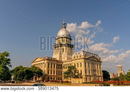 August 24, 2020 - Springfield, Illinois, USA: The Illinois State Capitol. The current building is the sixth to serve as the capitol building since Illinois was admitted to the United States in 1818.