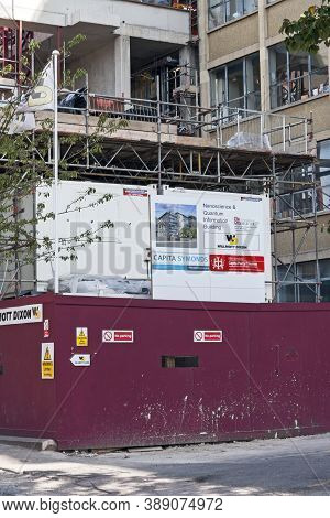 Bristol, Uk - September 8, 2007: Construction Work On The Nanoscience And Quantum Information Buildi