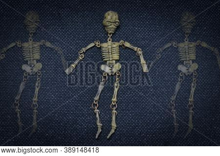 Charset=scary, The Skeleton Is A Classic That I Tried To Make Original With Photo Shooting And Postp