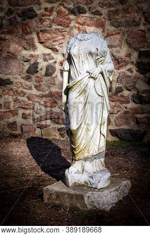 A Headless Turn Of The 20th Century Statue In The Hay Barn Of Dule Garms In Hillsborough New Jersey.