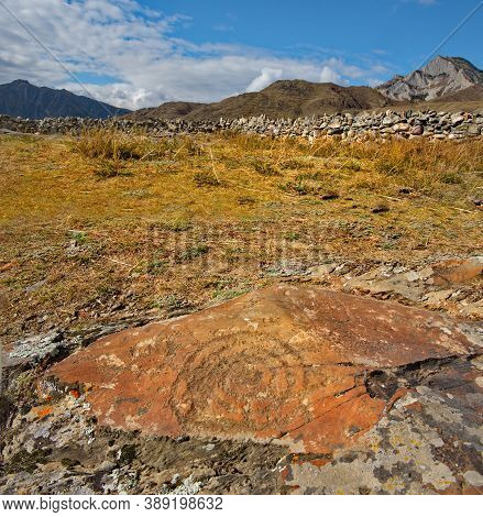 Mountain Altai. Russia. September 30, 2020. On The Territory Of The Chui-oozi Natural Park, Located 