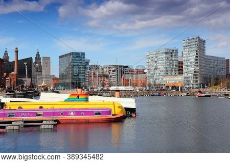 Liverpool, Uk - April 20, 2013: Modern And Old City Blends In The Docks In Liverpool, Uk. Famous Doc