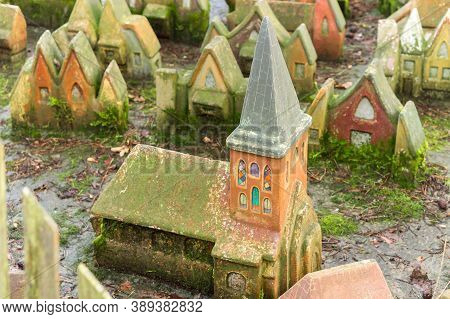 Model Of The Old Koenigsberg, Figures Based On Fairy Tales By Ernst Theodor Amadeus Hoffmann, Russia