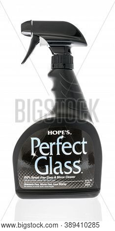 Winneconne, Wi - 6 October 2020:  A Bottle Of Hopes Perfect Flass Cleaner On An Isolated Background.