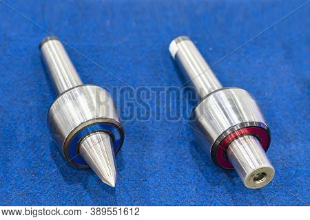 Live Or Revolving Tailstock Center Of Lathe Machine For Accuracy Position Product
