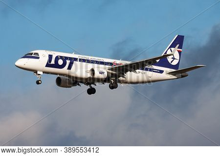 Frankfurt / Germany - December 4, 2012: Lot Polish Airlines Special Sticker Embraer 175 Sp-lii Passe