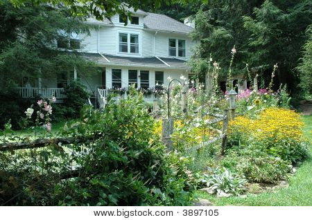 Casa di campagna con giardino