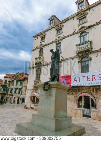 Split, Croatia - May 08, 2014: Monument To Marco Marulic In The Old Square In Split
