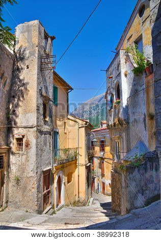 Aleja. Maratea. Basilicata. Włochy.