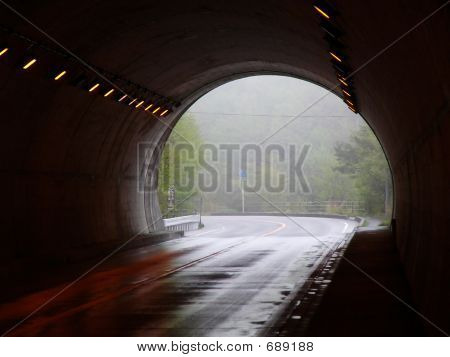 Tunnel flugt