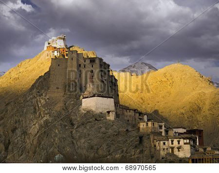 Leh Palace In Twilight