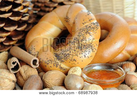 Pretzel Ring