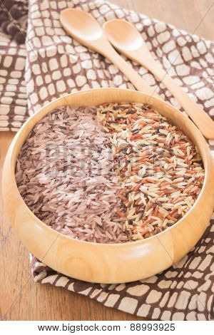 Organic Multi Whole Grain Of Jasmine Rice