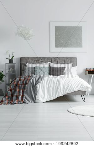 Bed With Soft Bedheads