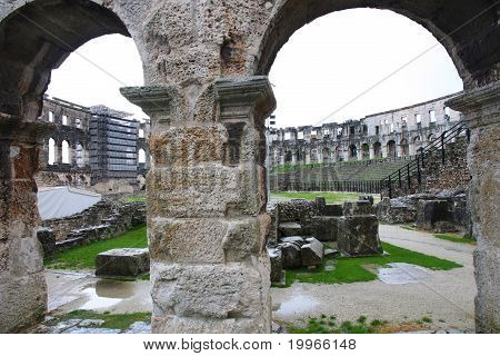 Pula, Hırvatistan