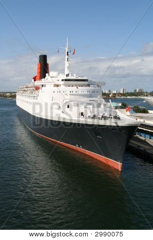 Ocean liner