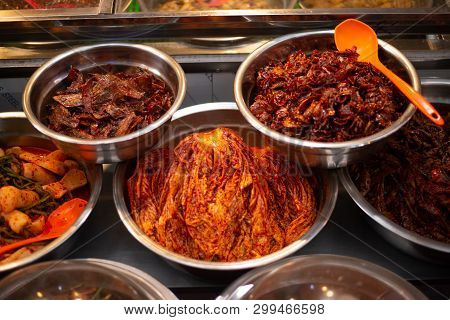 Traditional Korean Foon Sell On Market In Busan