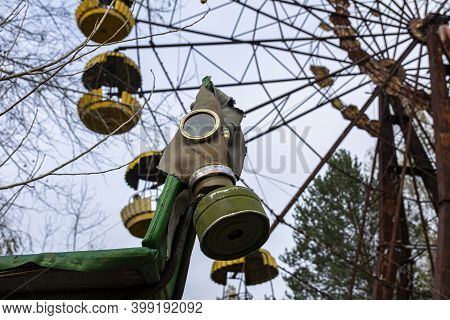 Ferris Wheel In The City Of Pripyat. Chernobyl 30 Km Exclusion Zone