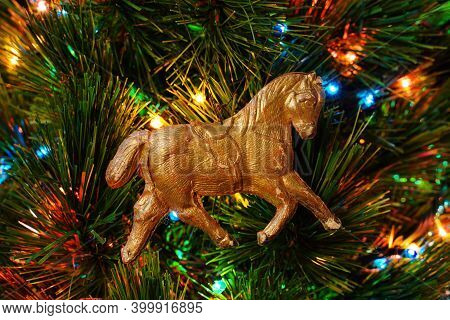 Golden Horse. Vintage Christmas Ornament. Antiques Dresden Cardboard.