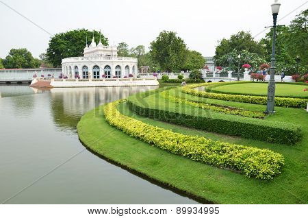 Phra Thinang Warophat Phiman