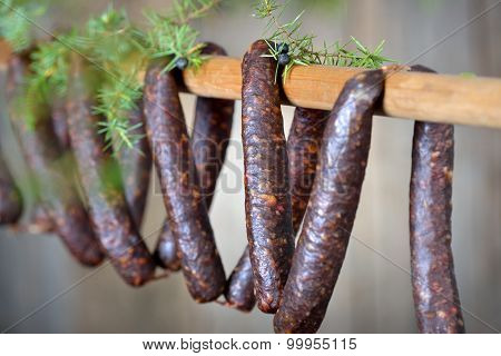 Cured sausages