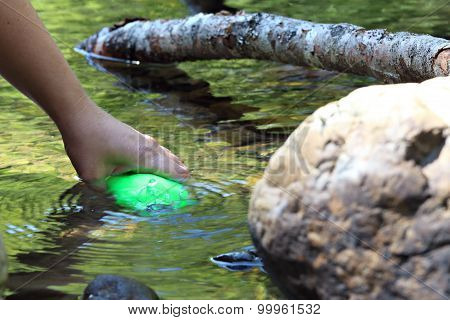 fill up the waterskin