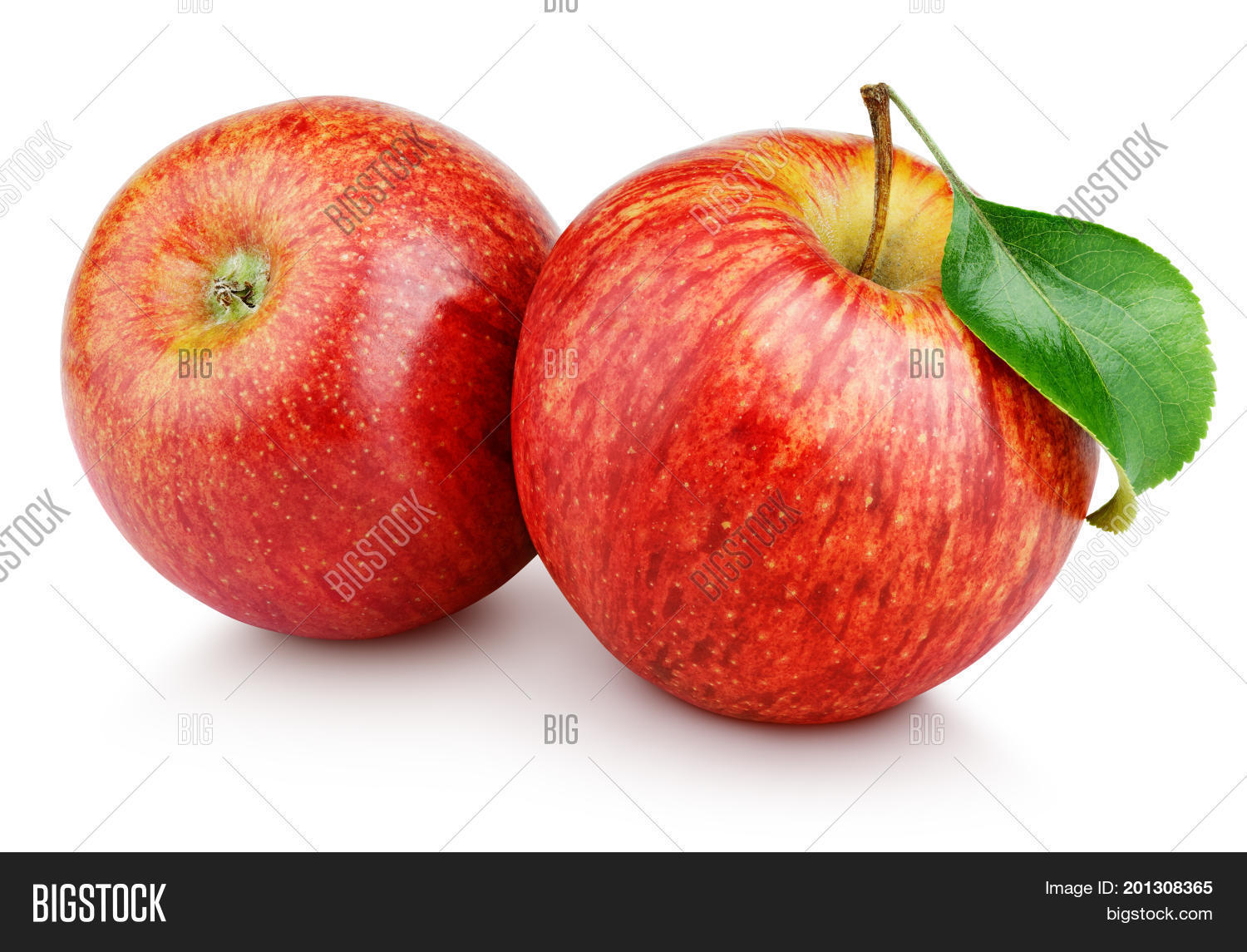 red apples with clipping path