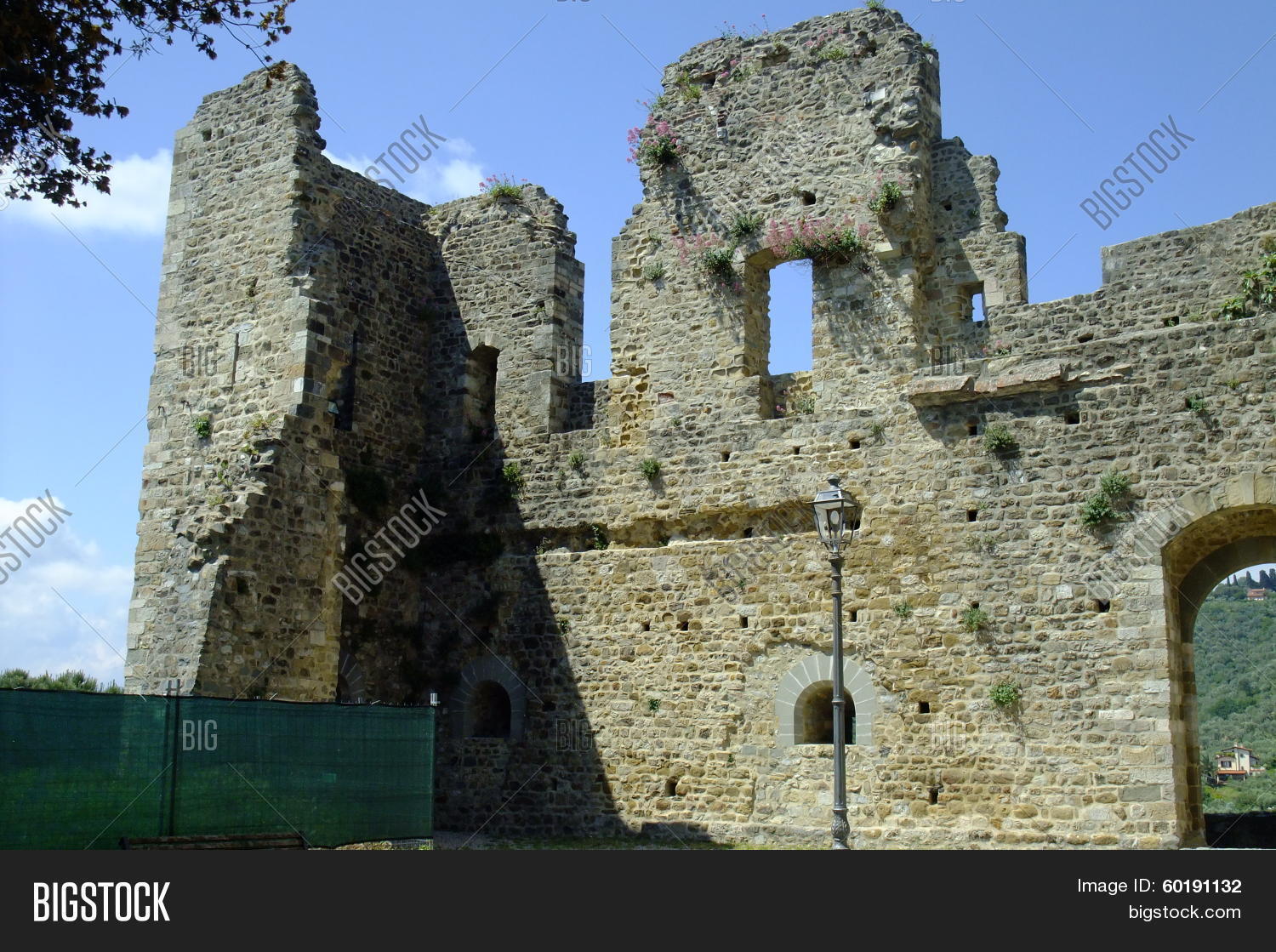 castelnuovo a beautiful medieval village in la spezia