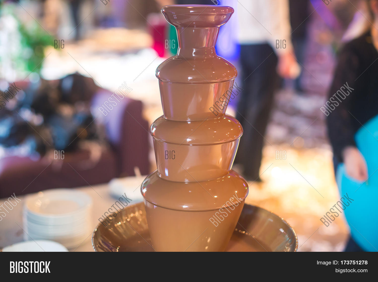 vibrant picture of chocolate fountain fontain on childen kids