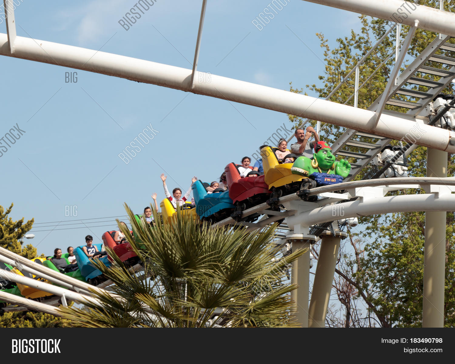 tel aviv israel april 16 2016 : visitors to the citys