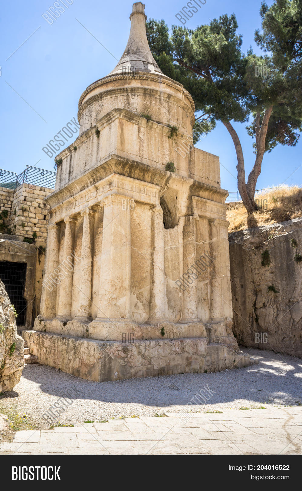 tomb absalom, absaloms pillar图片和照片 | bigstock