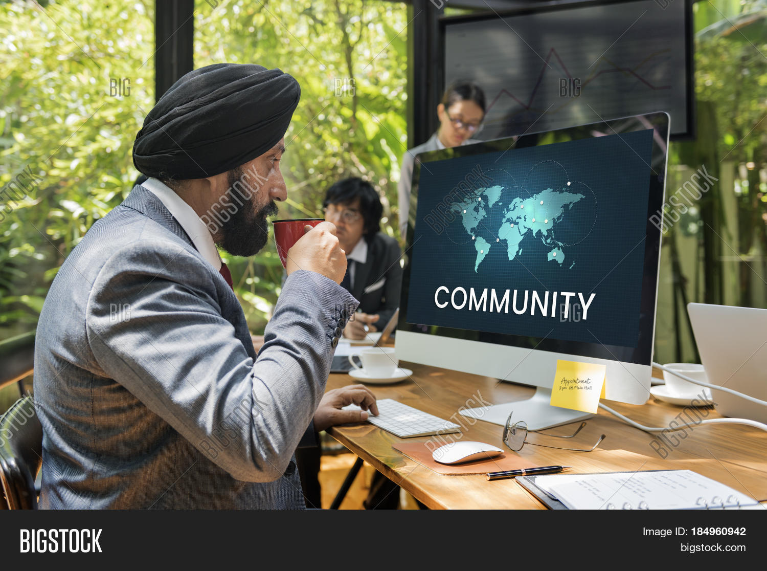 people connected to global communication online community by