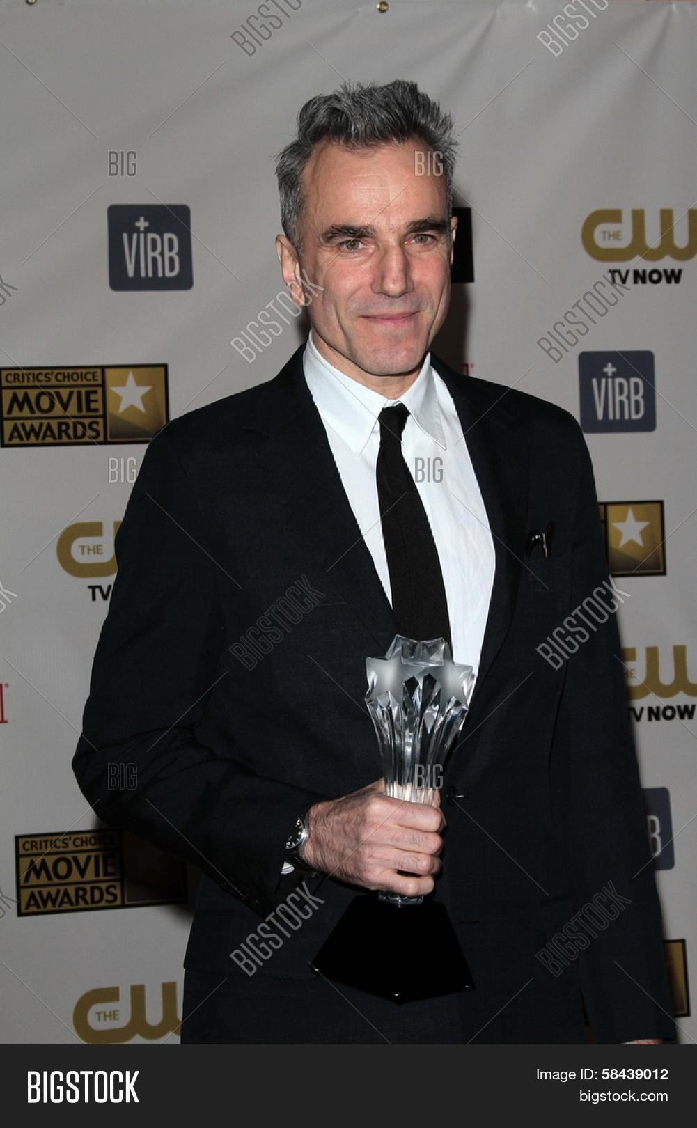 daniel day lewis at the 18th annual critics choice movie awards