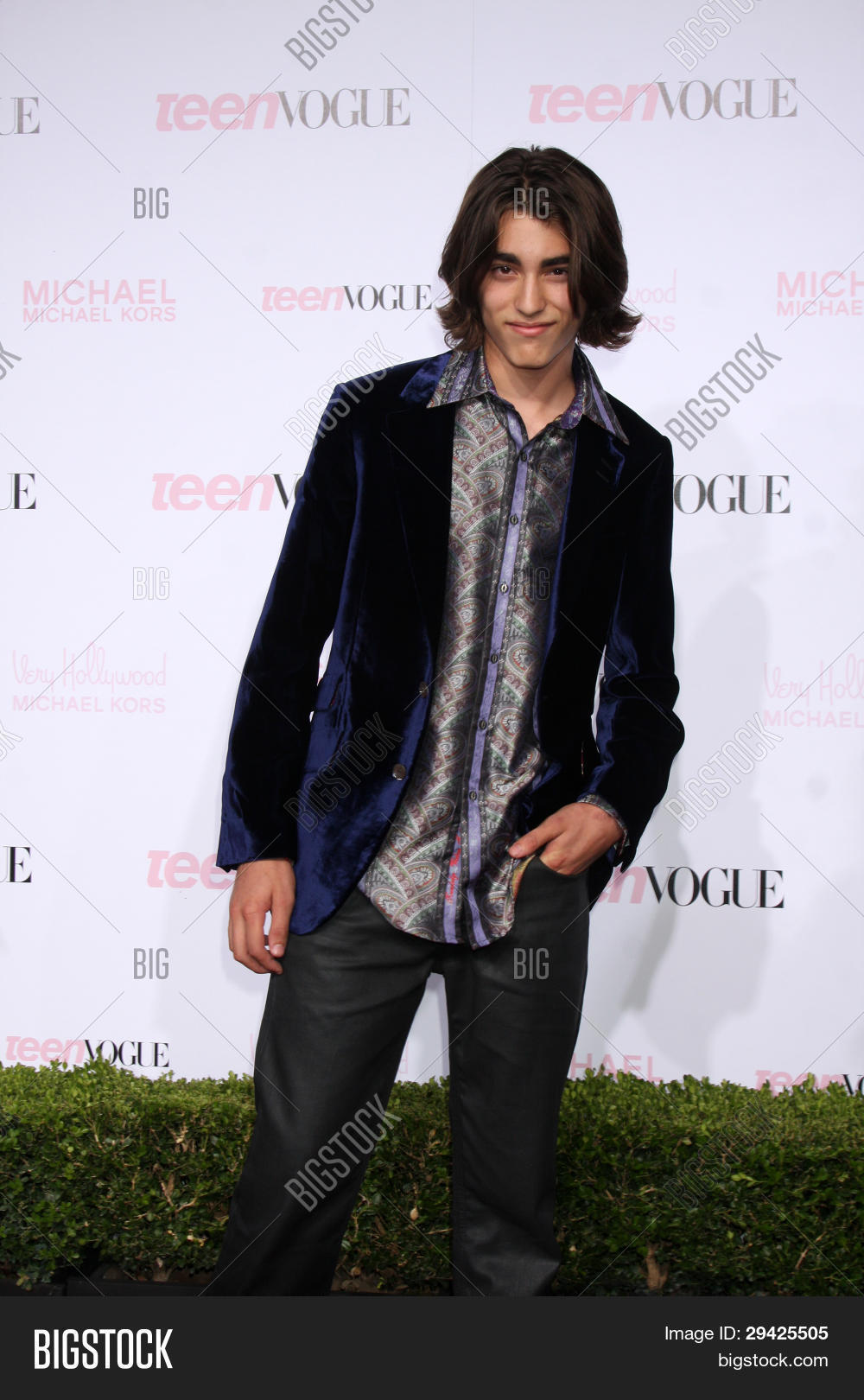 lightbox 保存取消   保存 los angeles - oct 1:  blake michael