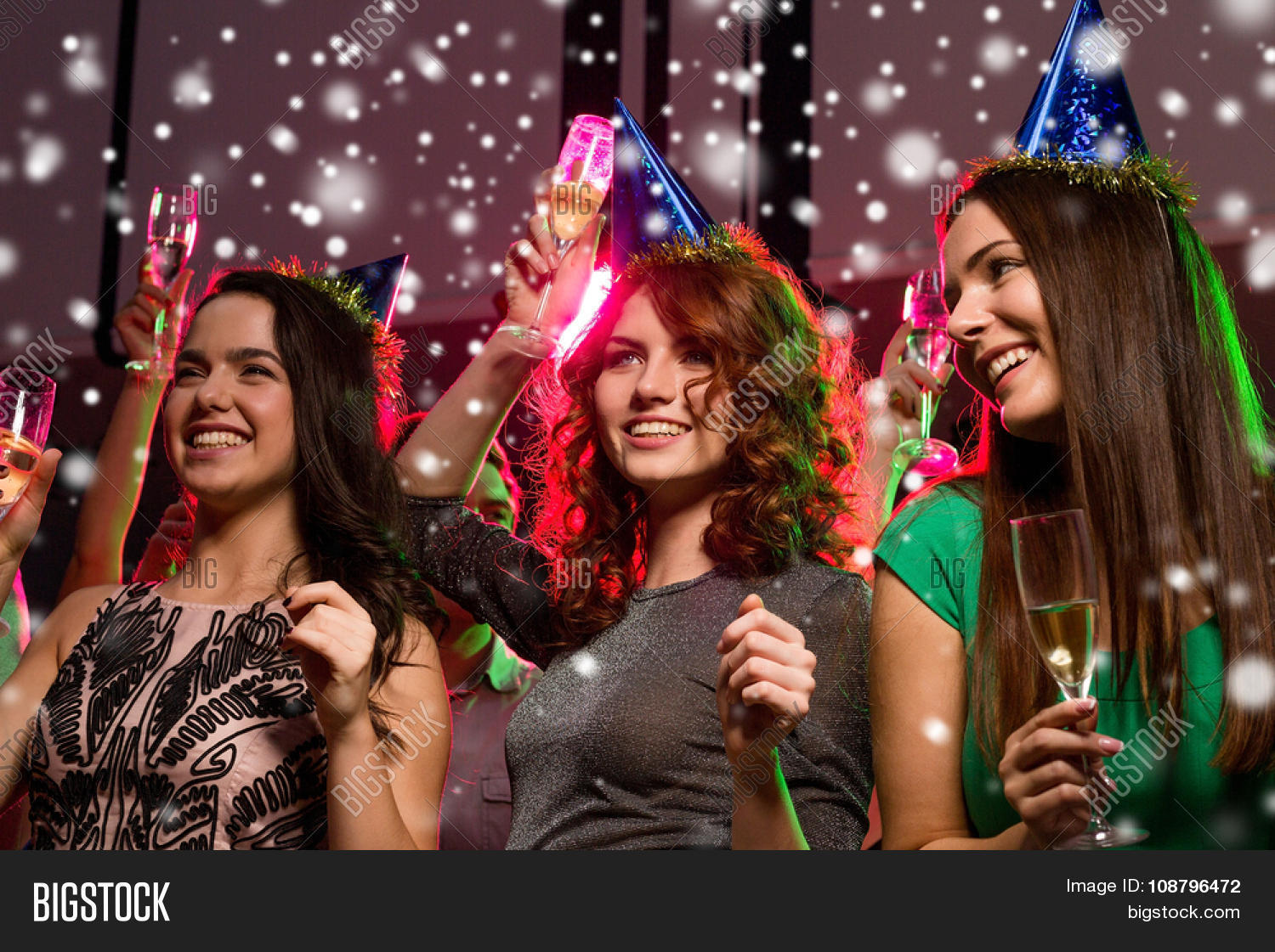 new year party, holidays, celebration, nightlife and people