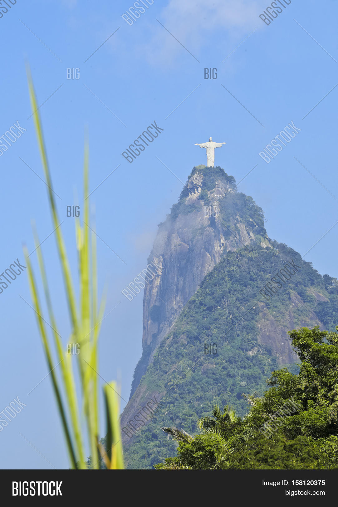 corcovado mountain 库存照片和库存图片 | bigstock