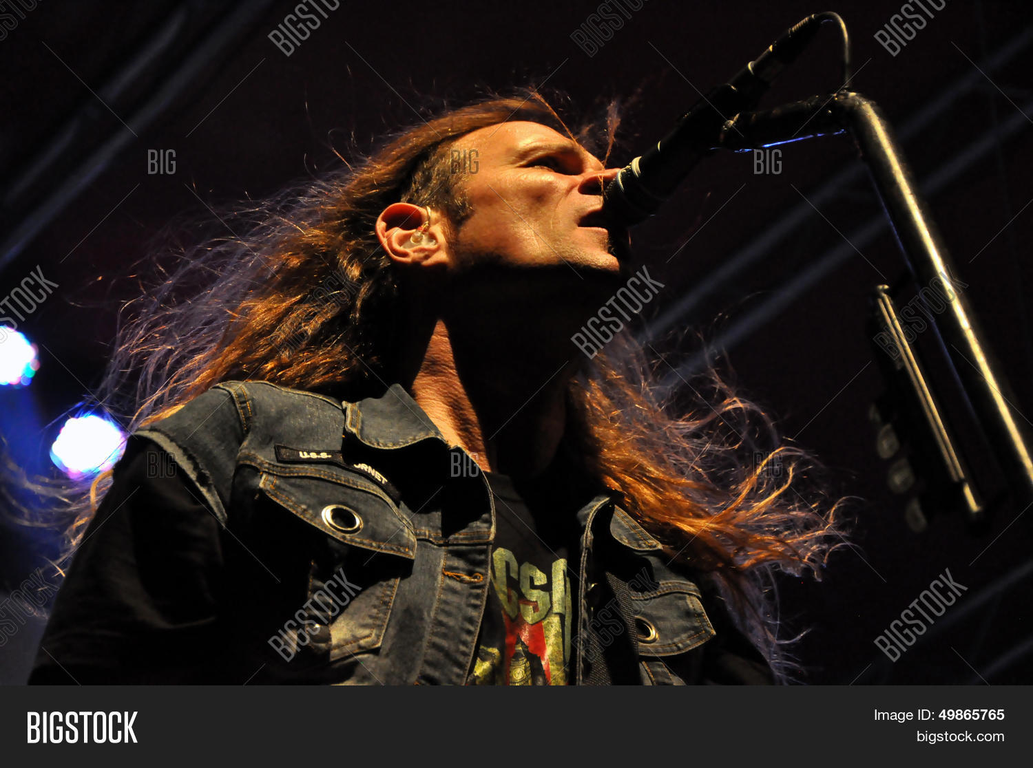 live hard rock concert 库存照片和库存图片 | bigstock