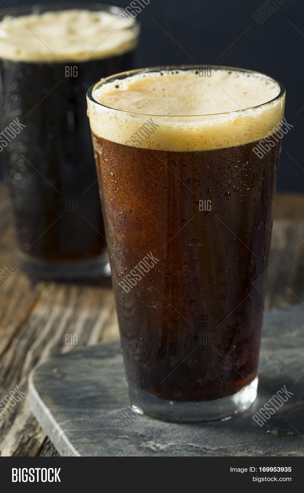 frothy nitro cold brew coffee ready to drink